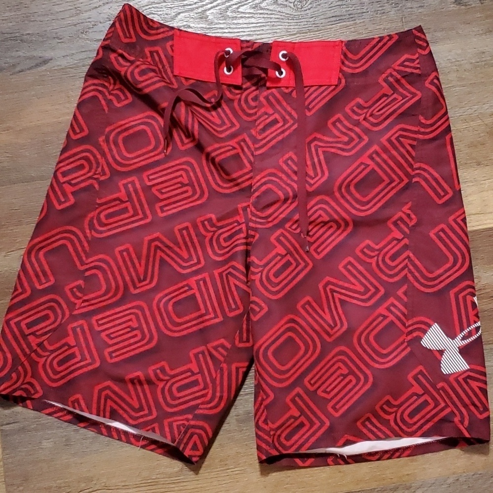 Under armour large logo black red board shorts